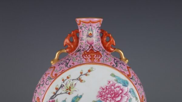 pastel floral pattern flat vase, made in the Qianlong period of the Qing Dynasty - Image 7