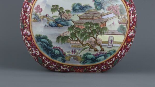 Qing Dynasty Qianlong Period Rouge Red Window Landscape Pavilion Glass Dragon Ear Flat Vase - Image 3