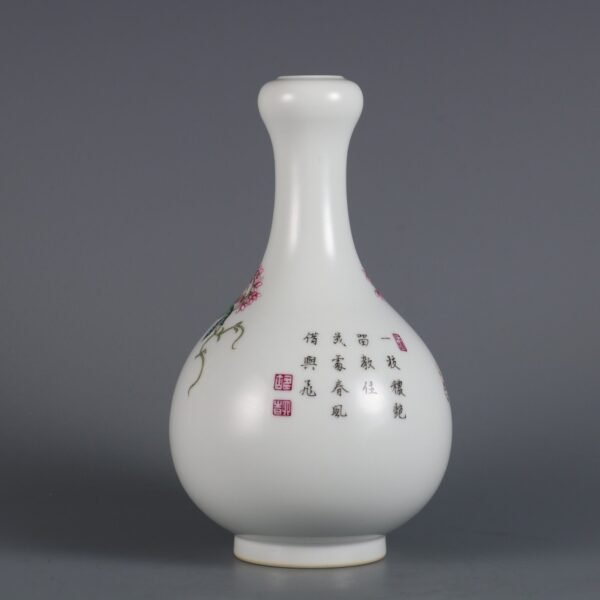 Qing Yongzheng Period Enamel Color Butterfly Love Pattern Inscribed with Poems Garlic Vase - Image 2