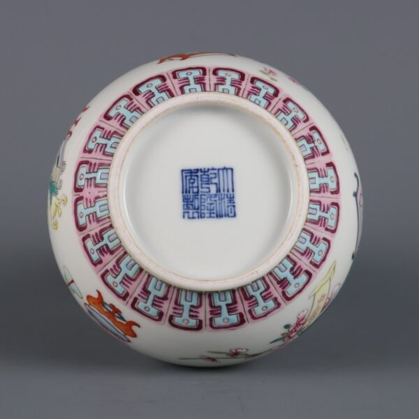 Qing Dynasty Qianlong period powder enamel gourd bottle - Image 9