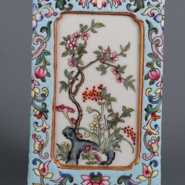 Qing Dynasty Qianlong period pink glazed square pen holder with flowers and poems on the window - Image 7