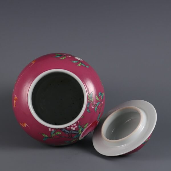 Rouge-red ground enamel nine peach pattern general jar made in the Qianlong period of the Qing Dynas - Image 3