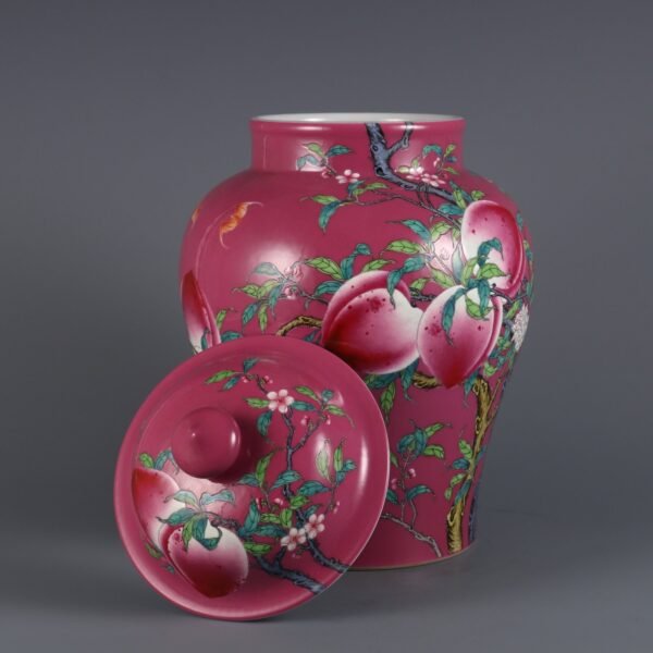 Rouge-red ground enamel nine peach pattern general jar made in the Qianlong period of the Qing Dynas - Image 8