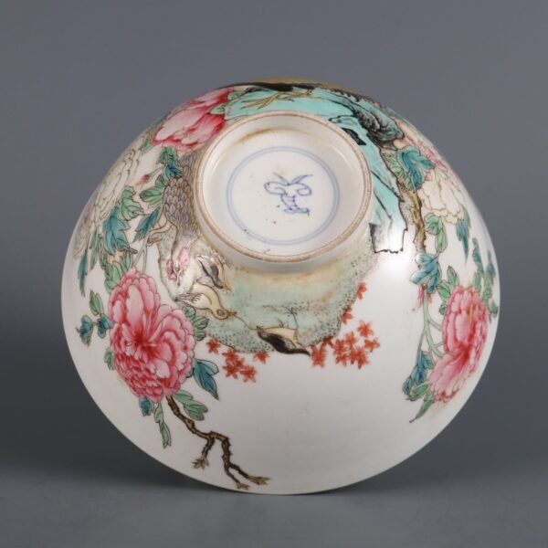 Yongzheng Period Famille Rose Chicken Bowl - Image 8