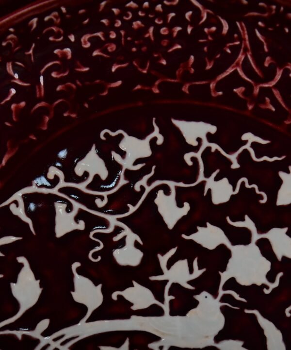 An old Ming Dynasty red and white carved flower, bird and sunflower plate - Image 3