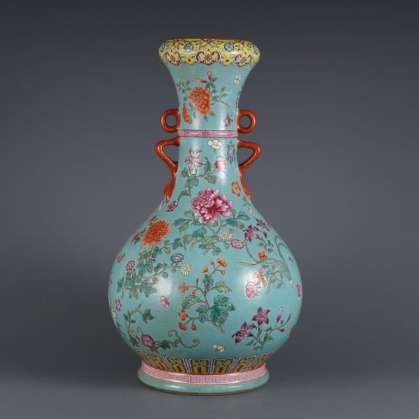 Qing Daoguang Period Turquoise Green Ground Famille Rose Flower Figure Carving Double Ear Vase - Image 2