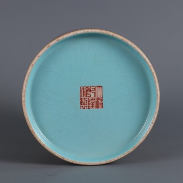 famille rose floral pattern pen holder made in the Qianlong period of the Qing Dynasty - Image 8