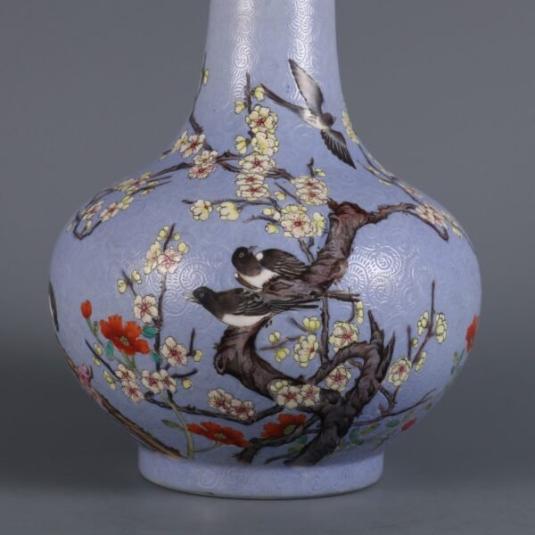 Qing Dynasty Qianlong Period Blue Ground Peach-colored Magpie Climbing Plum Blossom Appreciation - Image 5