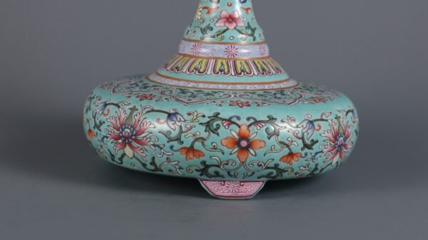 Hat Stand with Baoxiang Pattern, Made in the Qianlong Period of the Qing Dynasty - Image 3