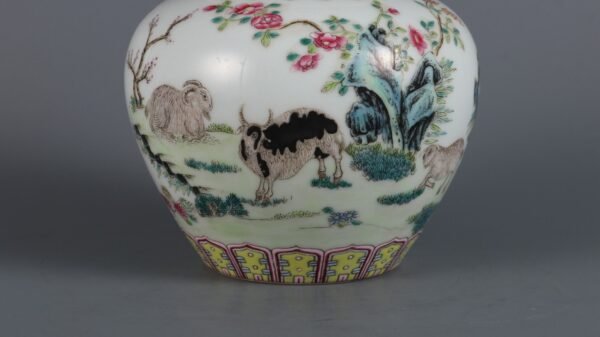 Qing Dynasty Yongzheng Period Famille Rose Three Goats Bring Good Luck Tea Can - Image 5