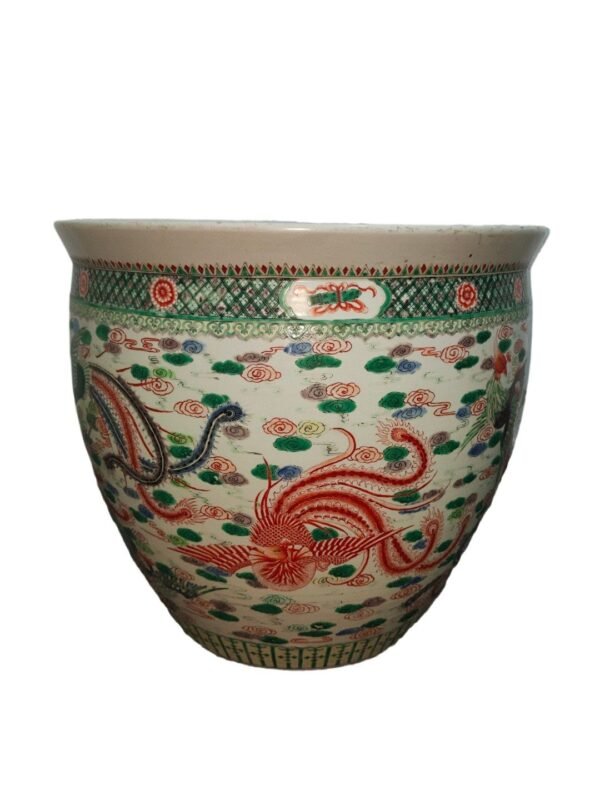 Large jar with colorful phoenix and nine-day pattern from the Kangxi period of the Qing Dynasty