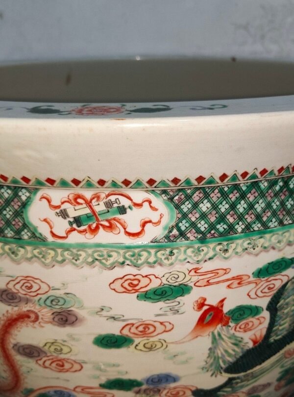 Large jar with colorful phoenix and nine-day pattern from the Kangxi period of the Qing Dynasty - Image 8