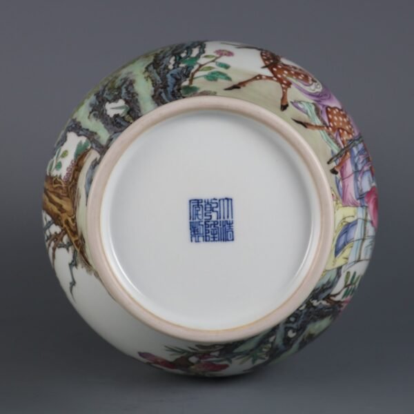 Qing Dynasty Qianlong period pink enamel Fu Lu Shou double-ear cloud mouth vase - Image 8