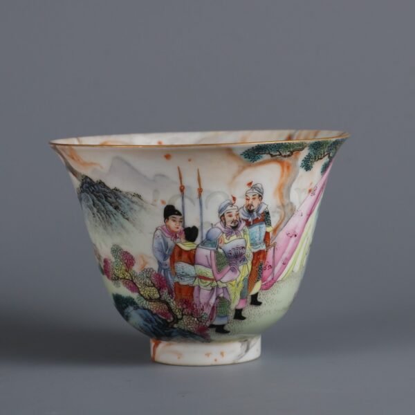 Qing Dynasty Qianlong period stone glaze powder enamel figure story exquisite cup - Image 2
