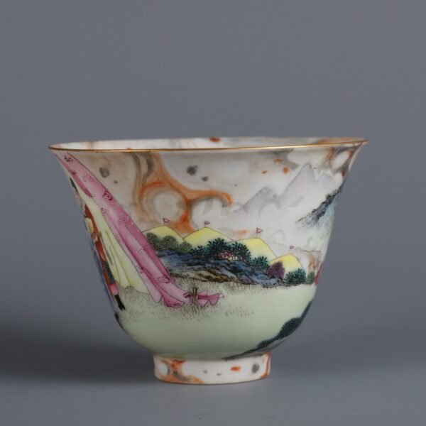 Qing Dynasty Qianlong period stone glaze powder enamel figure story exquisite cup - Image 5