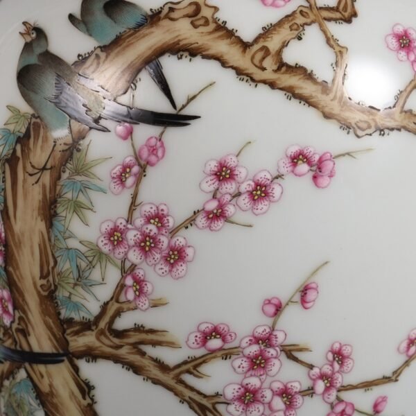 Qing Dynasty Qianlong period Famille rose flower and bird pattern plate gentian vase - Image 9