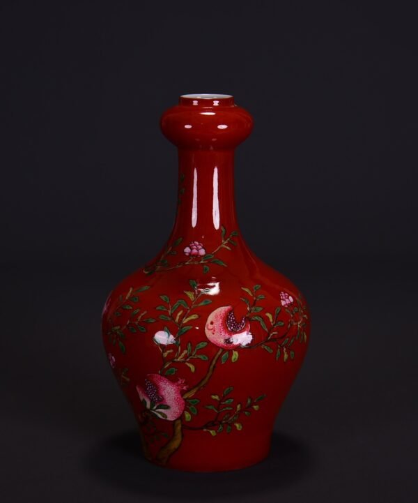 An old collection of Qing Yongzheng red-ground enamel-colored garlic vase - Image 7