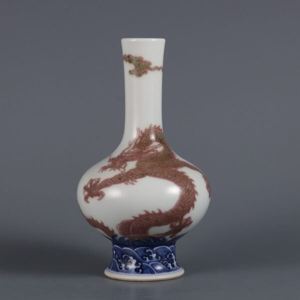 Qing Dynasty Qianlong period blue and white glaze red fish dragon appreciation vase