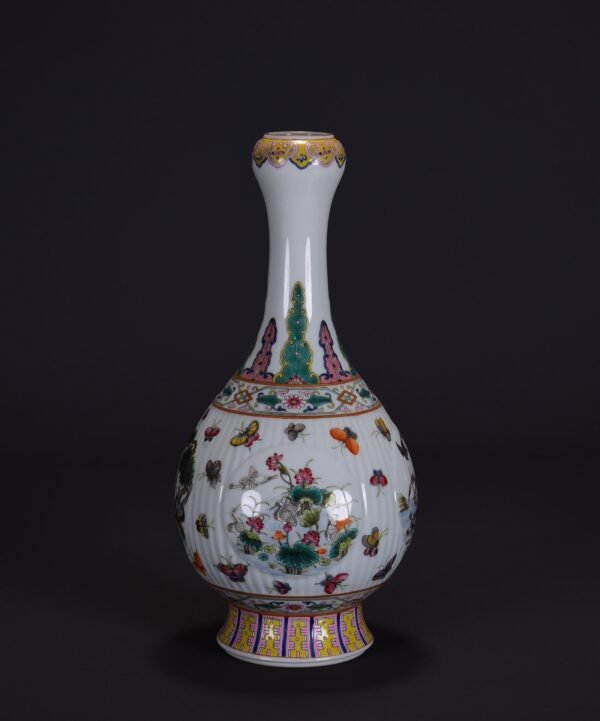an old collection of Qing Qianlong famille rose four seasons flower and bird garlic vase - Image 5