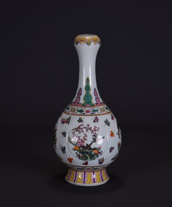 an old collection of Qing Qianlong famille rose four seasons flower and bird garlic vase - Image 6