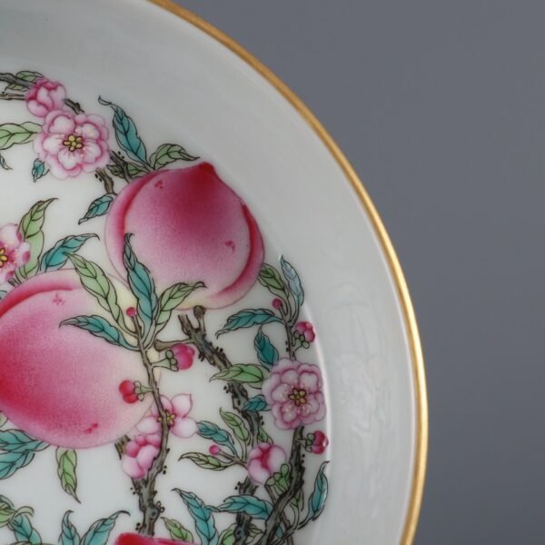 Qing Yongzheng Period Blue Glaze Pastel Eight Peach Pattern Flat Foot Plate - Image 4