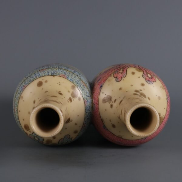 Qing Yongzheng Period Xiangfei Bamboo Glaze Ribbon One-piece Vase - Image 6