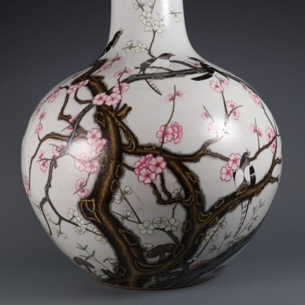 Qianlong Period of Qing Dynasty, Porcelain Twelve Happiness Large Celestial Globe Vase - Image 5