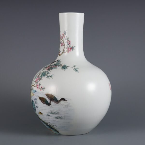 Qing Dynasty Yongzheng Period Famille Rose Flower and Bird Poems Tianqiu Vase - Image 3