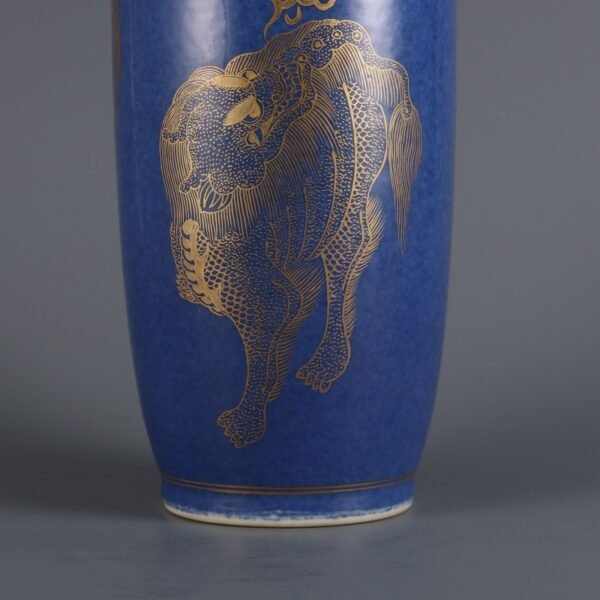 Qing Kangxi Period Snowflake Blue Glaze Gilded Kylin Pattern Stick Bottle - Image 6