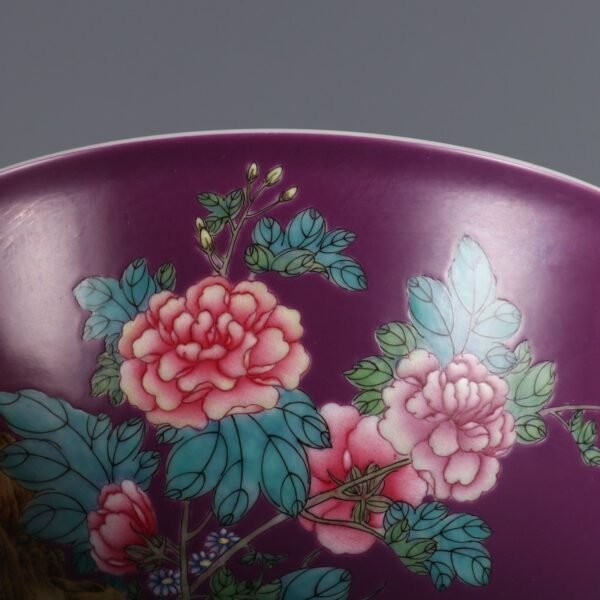 purple ground and pastel floral pattern made in the Yongzheng period of the Qing Dynasty - Image 7