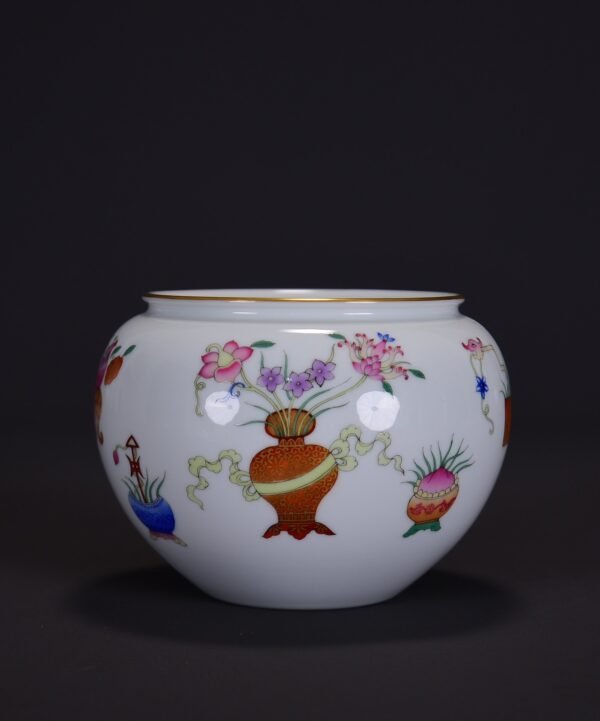 Old Collection of Qing Dynasty Qianlong Enamel Color and Gold Painting Bogutu Washbasin