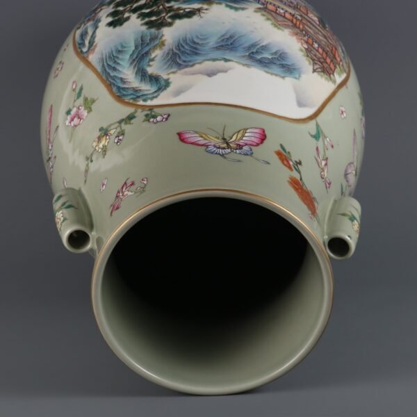 Qing Dynasty Qianlong period bean green glaze and powder enamel openwork landscape pavilion Guan - Image 9