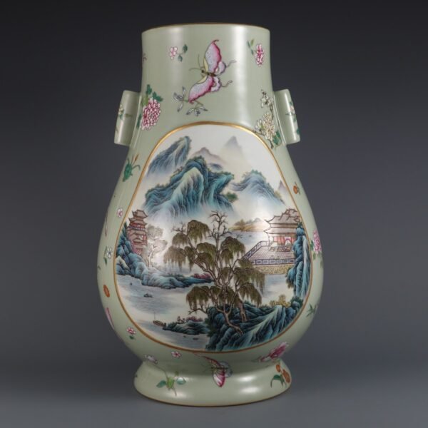 Qing Dynasty Qianlong period bean green glaze and powder enamel openwork landscape pavilion Guan