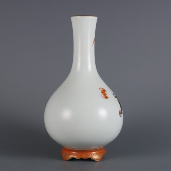 Qing Dynasty Qianlong period powder enamel birthday picture with a vase - Image 5