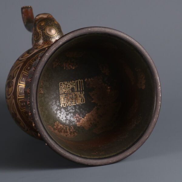 Qing Dynasty Qianlong Period Bronze Glaze Gold and Silver Cuobenba Pot - Image 6