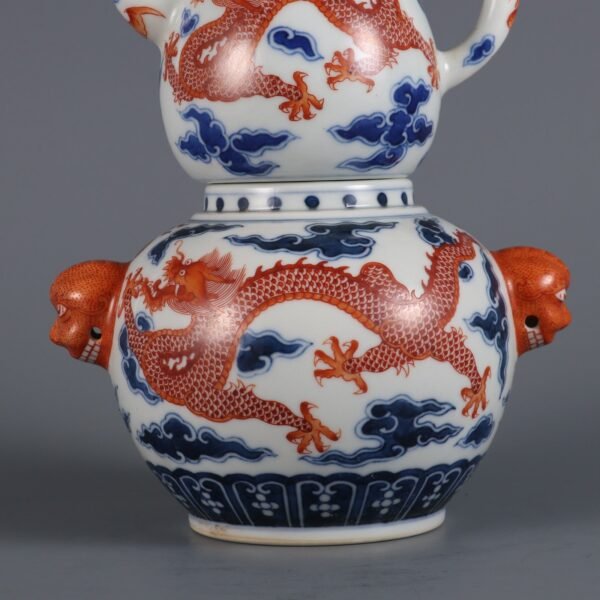 Qing Dynasty Yongzheng Period Blue and White with Red Cloud Dragon Pattern Animal Ear Wine Warmer - Image 5