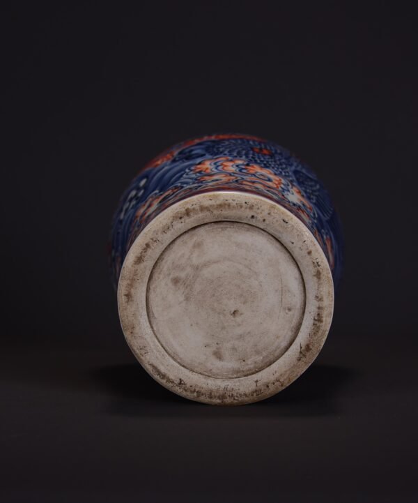 old Ming Xuande alum red sea water blue and white plum vase with auspicious clouds and dragon patter - Image 8