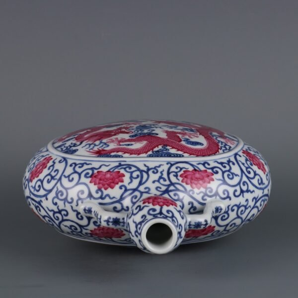 Qing Dynasty Qianlong period blue and white with agate red double dragon play with pearl Ruyi ear - Image 8