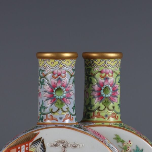 Qing Dynasty Qianlong period famille rose Tang Wang night tour of the East Palace conjoined flat - Image 4