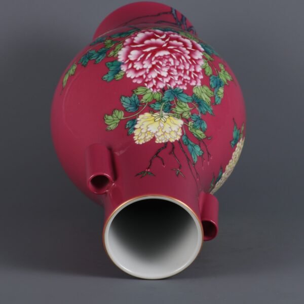 Qing Yongzheng Period Rouge-red Pastel Peony Pattern Olive Vase with Pier Ears - Image 4