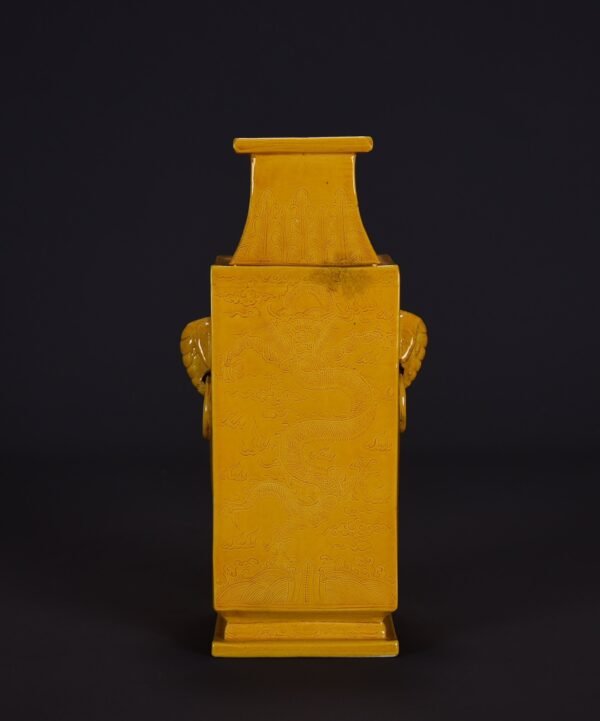 An old collection of Qing Dynasty Qianlong period delicate yellow glaze square bottle