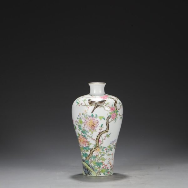 Old collection of Qing Dynasty Yongzheng enamel flower and bird pattern plum vase - Image 2