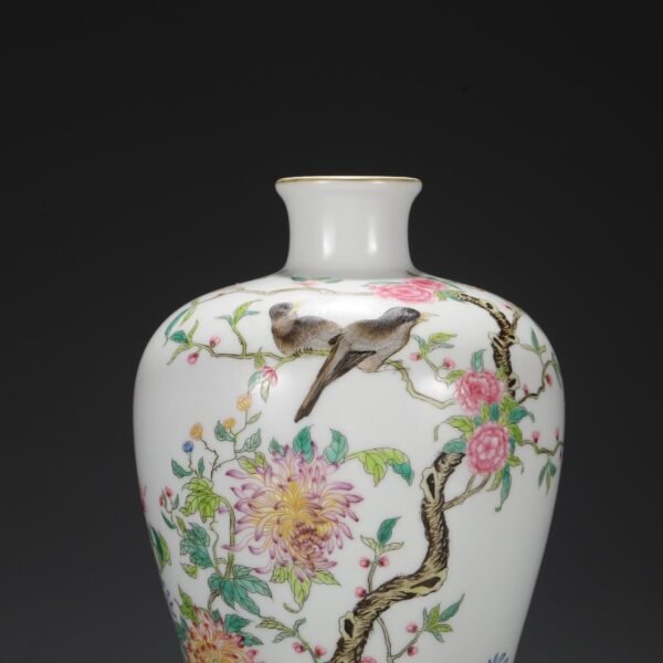 Old collection of Qing Dynasty Yongzheng enamel flower and bird pattern plum vase - Image 3