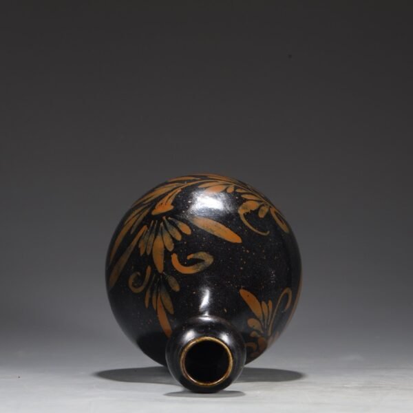 Old Collection Northern Song Dynasty Cizhou Kiln Rust Spot Imperial Garlic Bottle - Image 5
