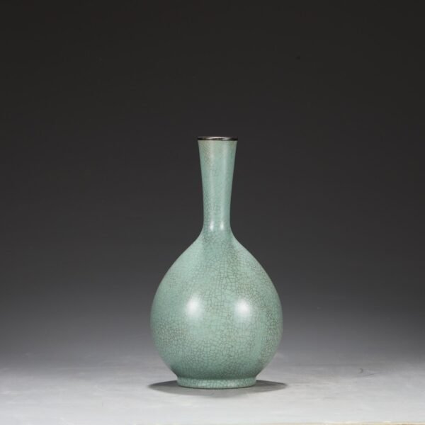 Old collection of Northern Song Dynasty Ru kiln celadon glaze silver mouth bold bottle "Qianlong imperial title" - Image 7