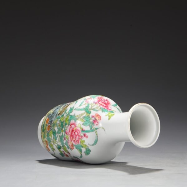 Old Collection Qing Dynasty Yongzheng Enamel Quail Flower Plate Mouth Vase - Image 7