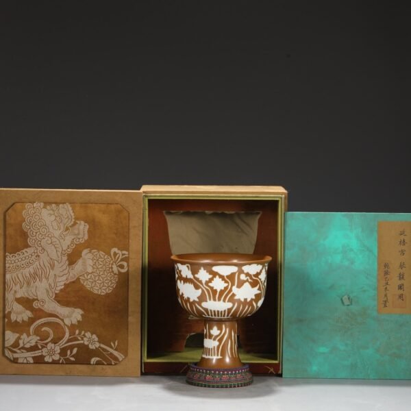 Old collection of Ming Dynasty Xuande purple gold glaze white carved fish and algae pattern high-footed deep-bellied bowl