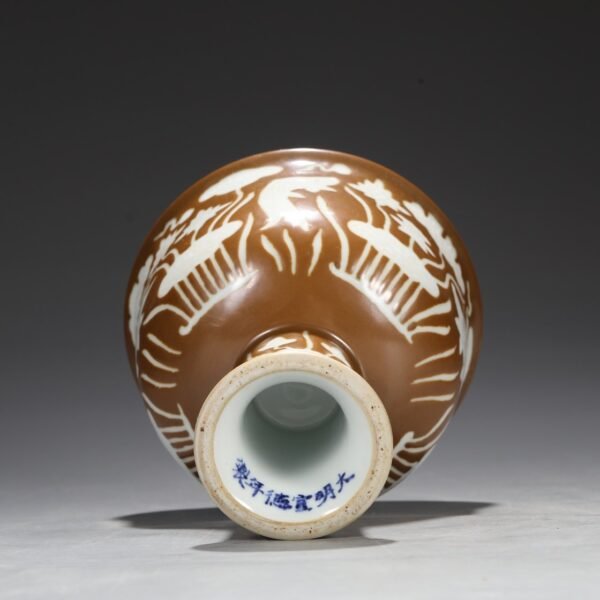 Old collection of Ming Dynasty Xuande purple gold glaze white carved fish and algae pattern high-footed deep-bellied bowl - Image 7