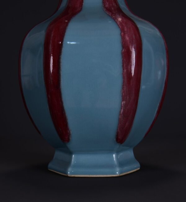 Old collection of Qing Qianlong kiln-changed glaze hexagonal bottle - Image 6