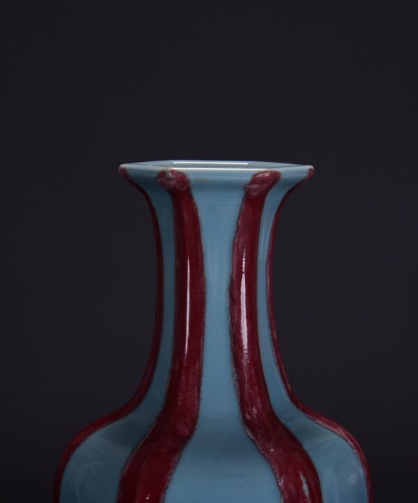 Old collection of Qing Qianlong kiln-changed glaze hexagonal bottle - Image 4